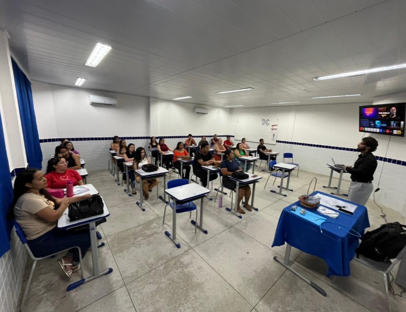 Programa Para�baTEC inicia forma��o de turmas em Emas